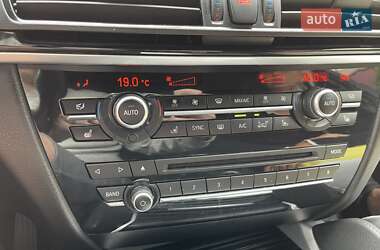 Внедорожник / Кроссовер BMW X6 2015 в 