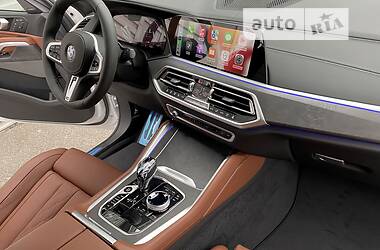 Позашляховик / Кросовер BMW X6 2022 в 