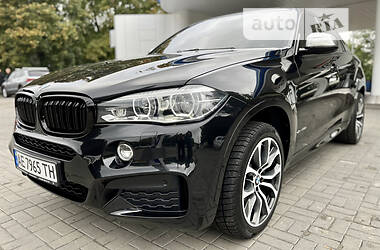 Внедорожник / Кроссовер BMW X6 2015 в 