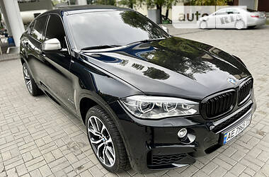 Внедорожник / Кроссовер BMW X6 2015 в 