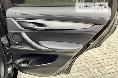 Внедорожник / Кроссовер BMW X6 2015 в 