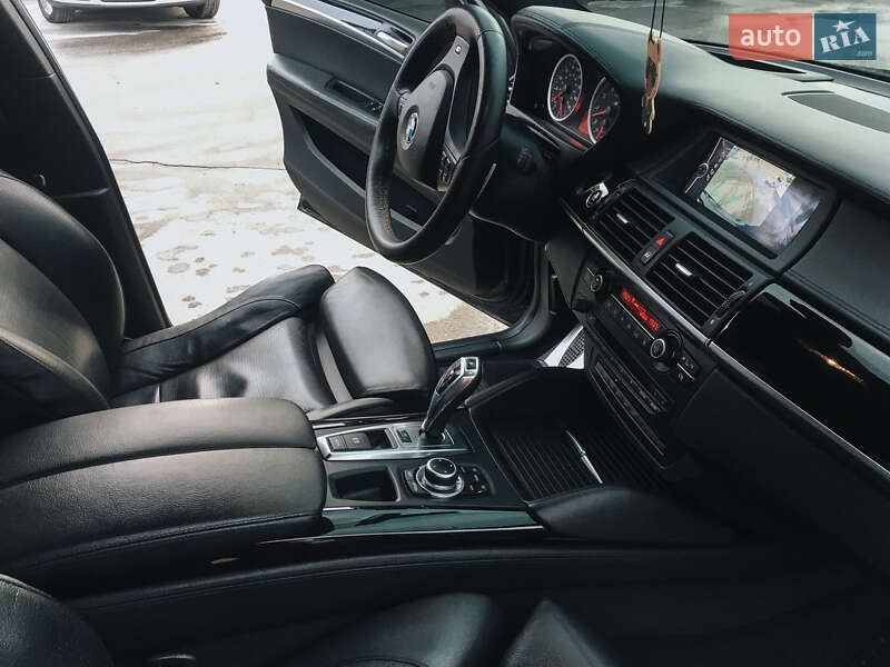 Позашляховик / Кросовер BMW X6 2010 в Черкасах