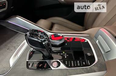 Внедорожник / Кроссовер BMW X6 2022 в 