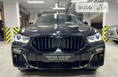 Позашляховик / Кросовер BMW X6 2021 в 