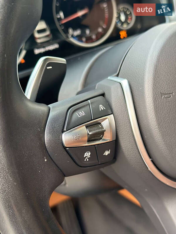 Позашляховик / Кросовер BMW X6 2019 в Києві