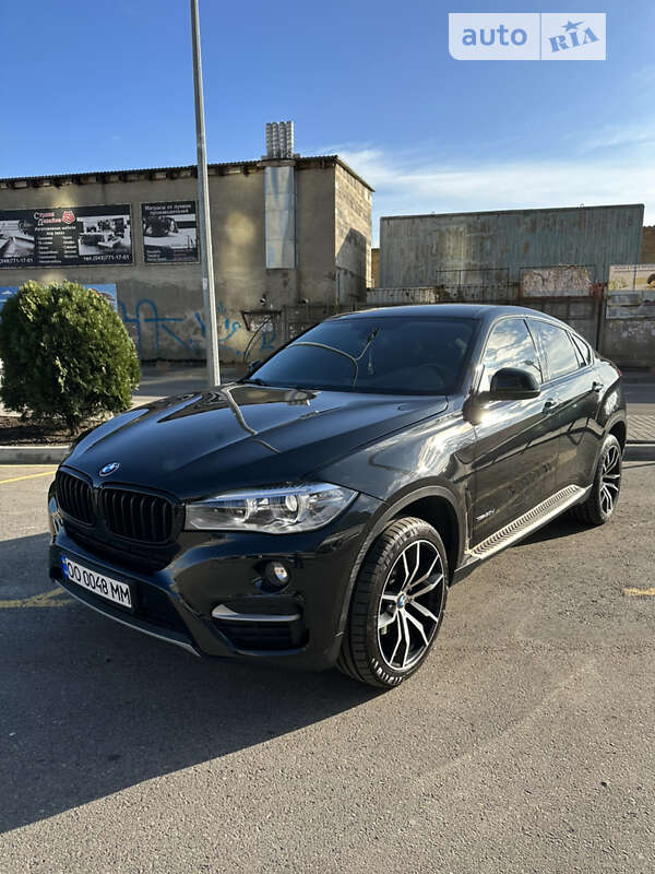 Внедорожник / Кроссовер BMW X6 2016 в Одессе