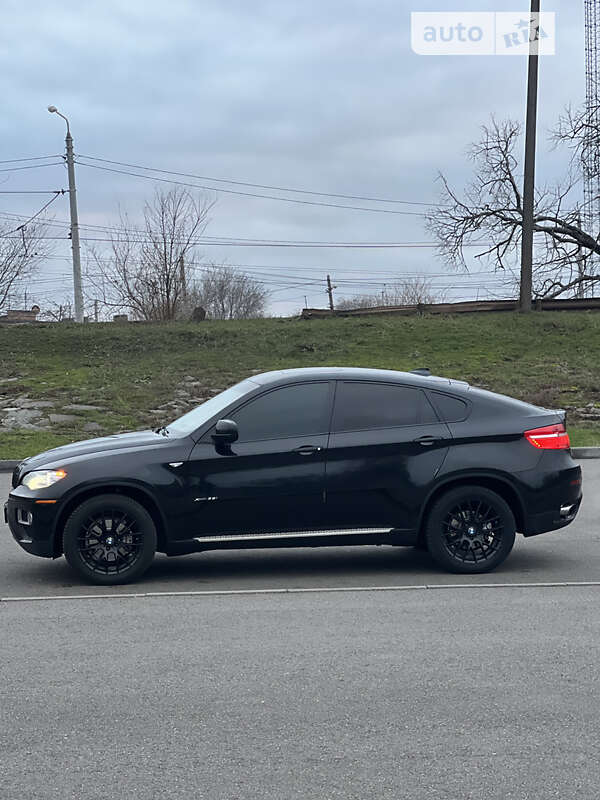 Внедорожник / Кроссовер BMW X6 2012 в Кривом Роге