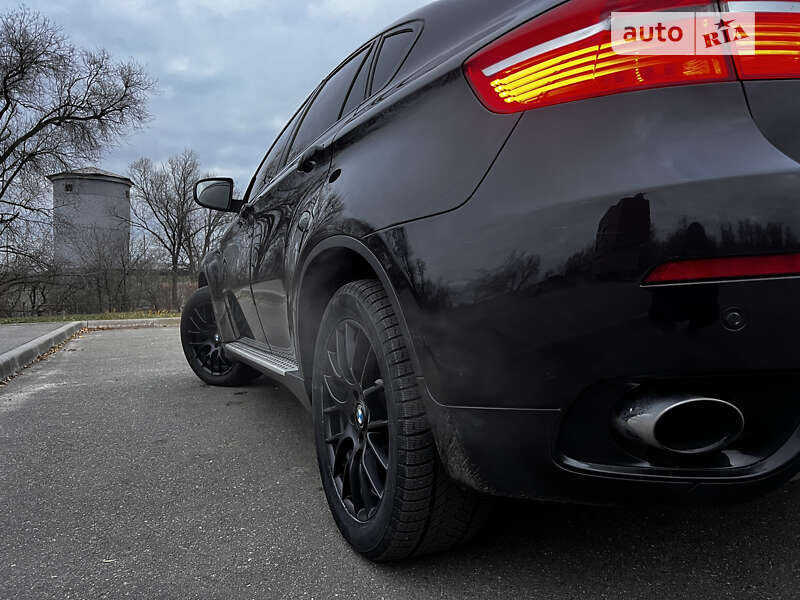Внедорожник / Кроссовер BMW X6 2012 в Кривом Роге