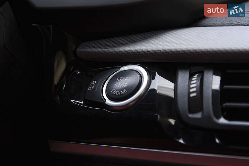 Внедорожник / Кроссовер BMW X6 2018 в Киеве