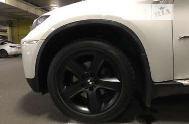 Позашляховик / Кросовер BMW X6 2010 в Києві