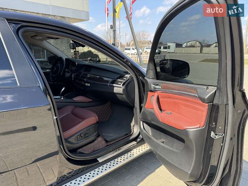Позашляховик / Кросовер BMW X6 2011 в Харкові