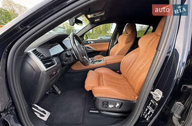 Позашляховик / Кросовер BMW X6 2021 в 