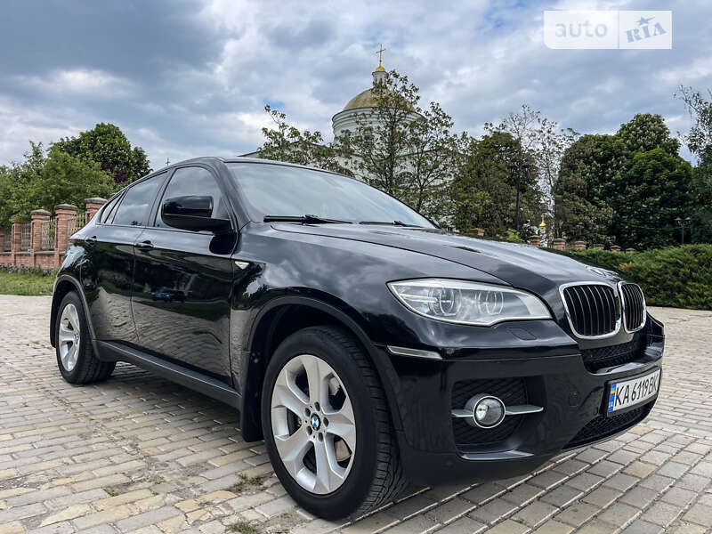 BMW X6 2011