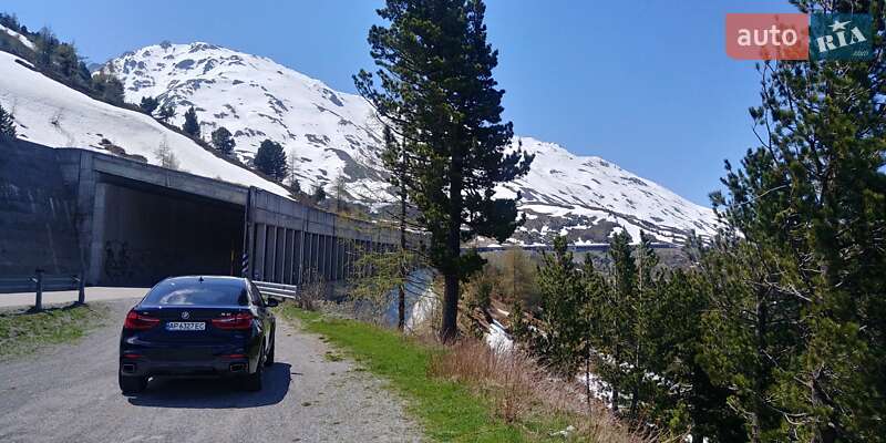 Внедорожник / Кроссовер BMW X6 2018 в Киеве