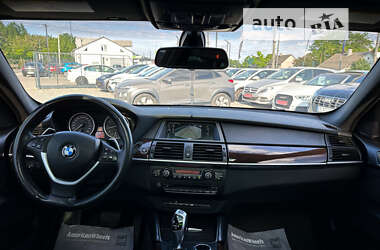 Внедорожник / Кроссовер BMW X6 2011 в Черновцах