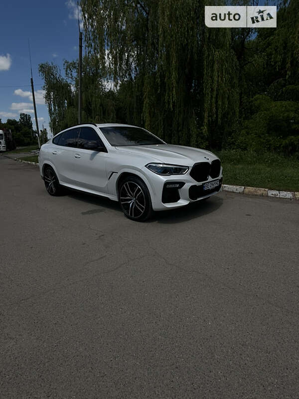 Внедорожник / Кроссовер BMW X6 2021 в Первомайске