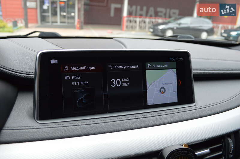 Внедорожник / Кроссовер BMW X6 2016 в Львове