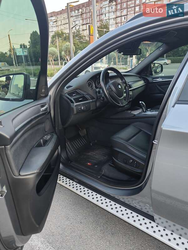 Внедорожник / Кроссовер BMW X6 2013 в Днепре