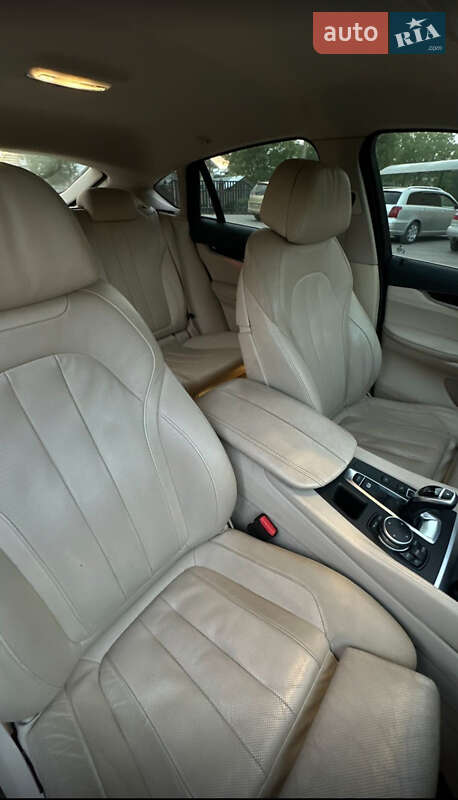 Позашляховик / Кросовер BMW X6 2015 в Чернівцях фото 3 Позашляховик / Кросовер BMW X6 2015 в Чернівцях