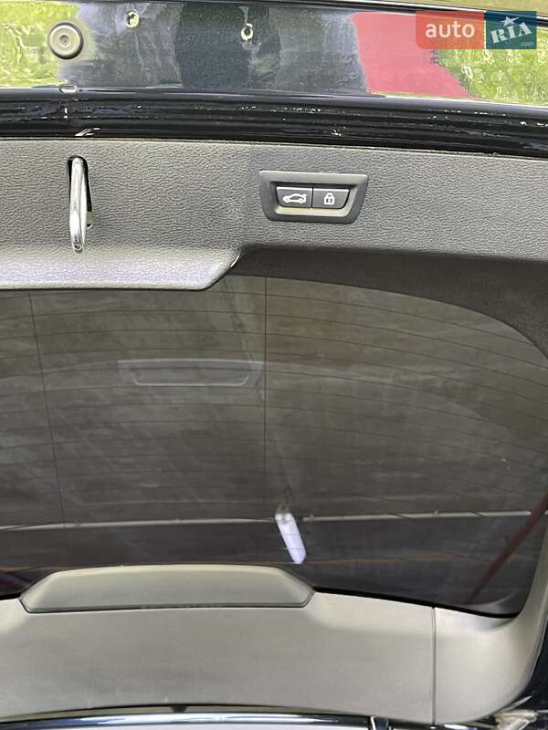 Позашляховик / Кросовер BMW X6 2018 в Львові фото 37 Позашляховик / Кросовер BMW X6 2018 в Львові