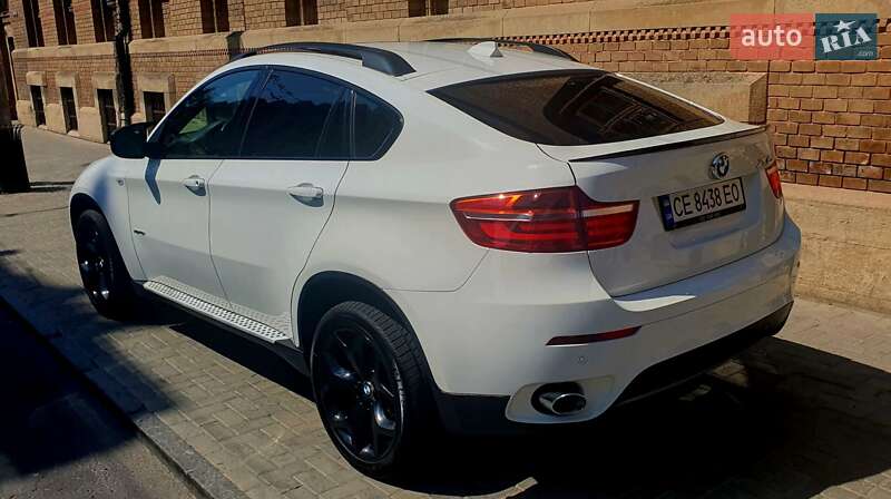 Внедорожник / Кроссовер BMW X6 2014 в Черновцах