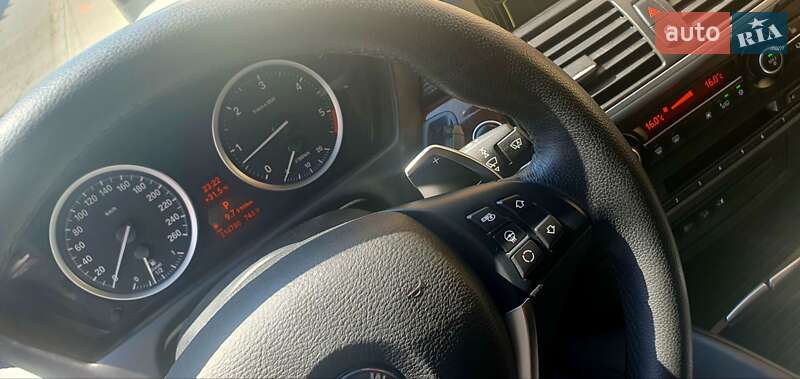 Внедорожник / Кроссовер BMW X6 2014 в Черновцах