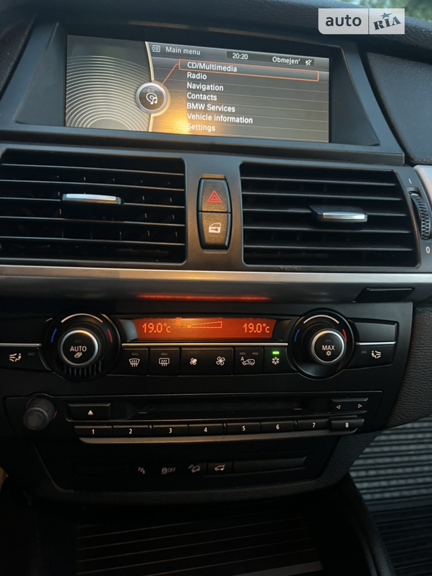 2010 BMW X6 - мініатюра 27