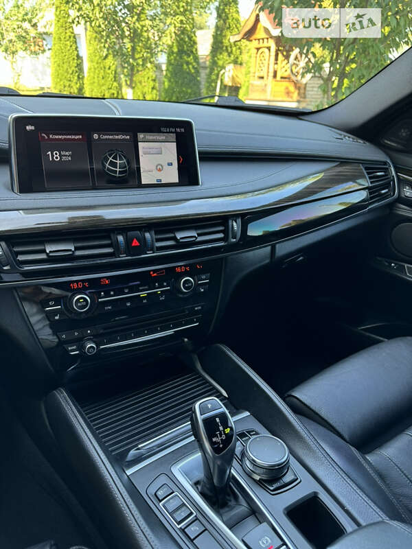 Позашляховик / Кросовер BMW X6 2017 в Коломиї