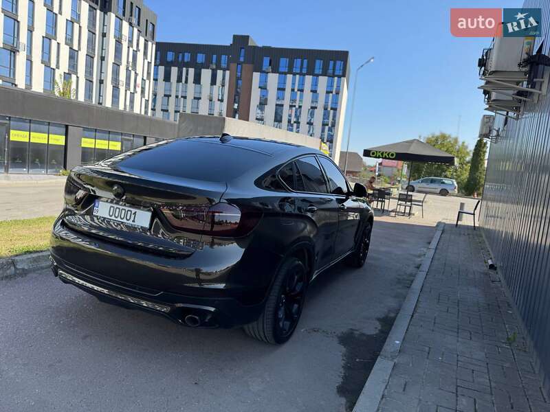 Внедорожник / Кроссовер BMW X6 2016 в Ивано-Франковске
