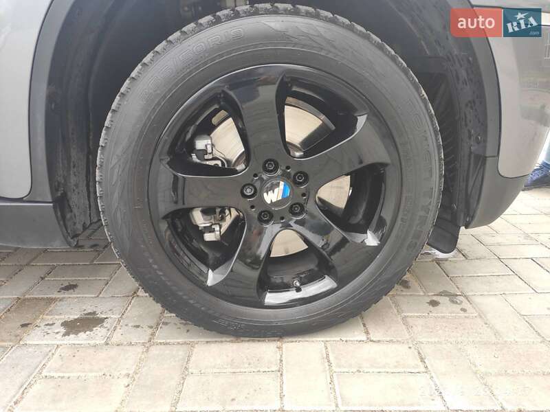 Внедорожник / Кроссовер BMW X6 2010 в Николаеве