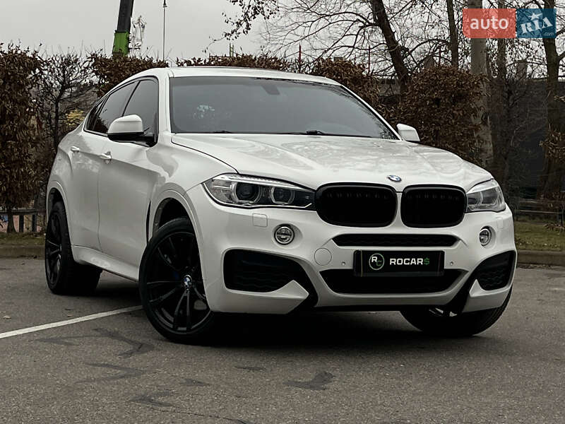 Внедорожник / Кроссовер BMW X6 2016 в Киеве