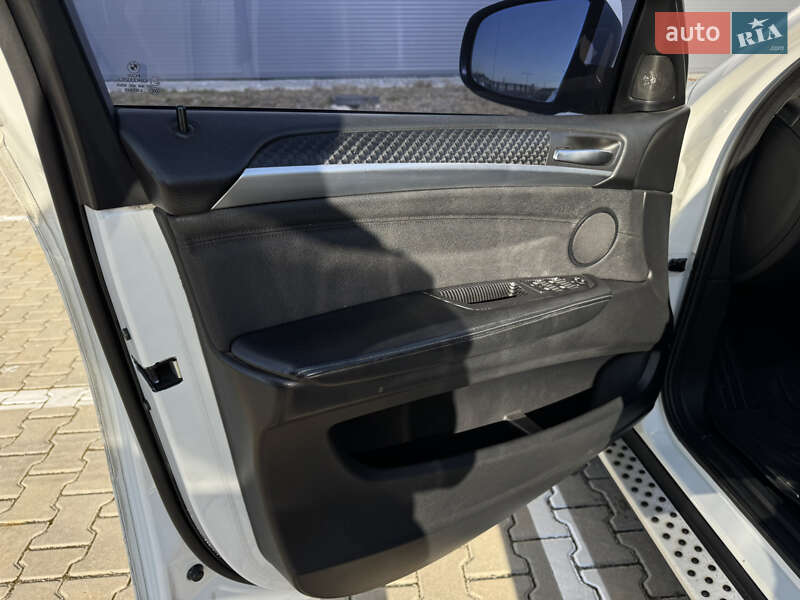 Внедорожник / Кроссовер BMW X6 2012 в Ивано-Франковске