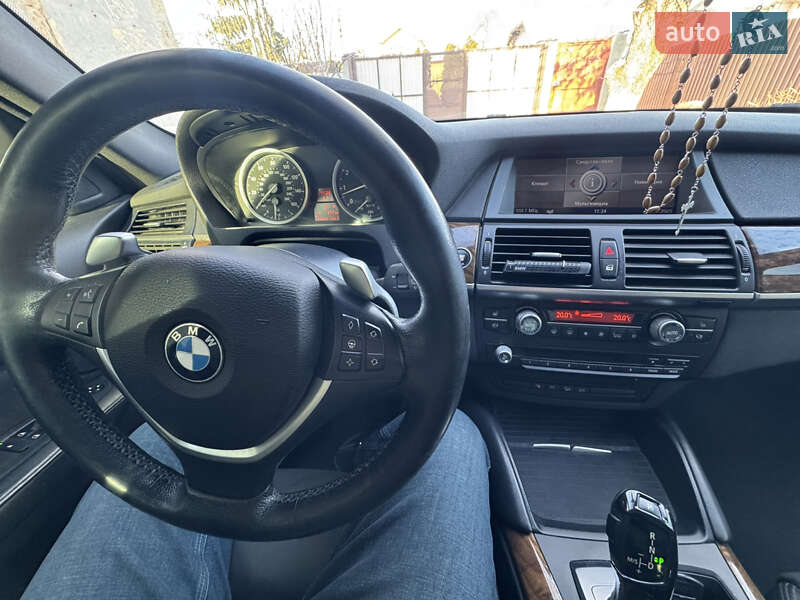 Внедорожник / Кроссовер BMW X6 2008 в Самборе