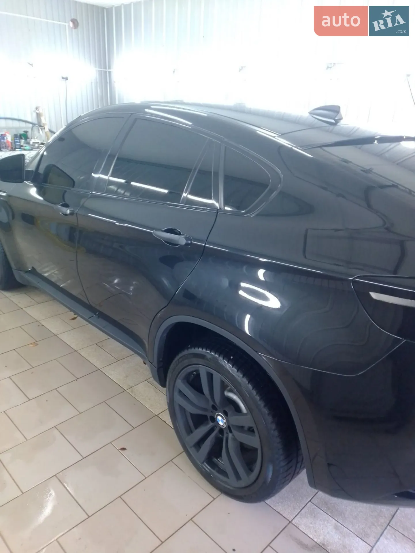 2011 BMW X6 - мініатюра 3