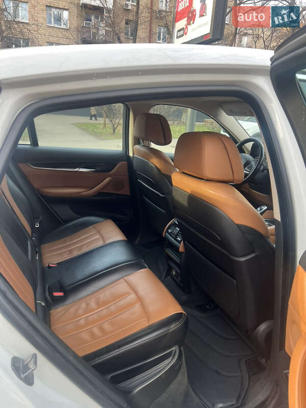 Позашляховик / Кросовер BMW X6 2014 в Києві