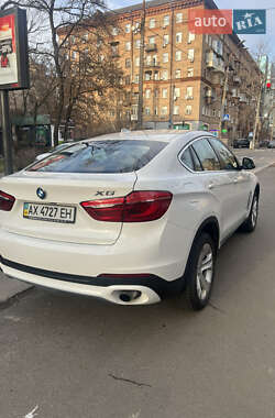 Позашляховик / Кросовер BMW X6 2014 в 