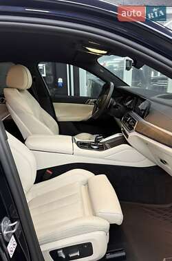 Внедорожник / Кроссовер BMW X6 2022 в 