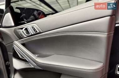 Позашляховик / Кросовер BMW X6 2021 в 