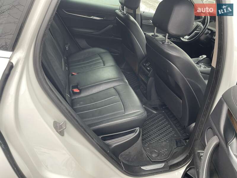 Внедорожник / Кроссовер BMW X6 2014 в Киеве