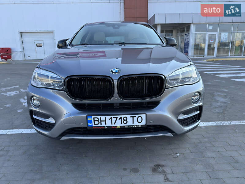 Позашляховик / Кросовер BMW X6 2016 в Одесі