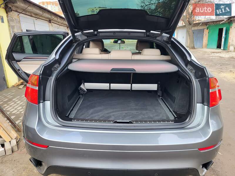 Позашляховик / Кросовер BMW X6 2011 в Києві