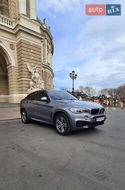 Позашляховик / Кросовер BMW X6 2017 в 