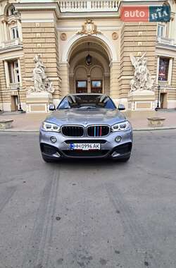 Позашляховик / Кросовер BMW X6 2017 в 