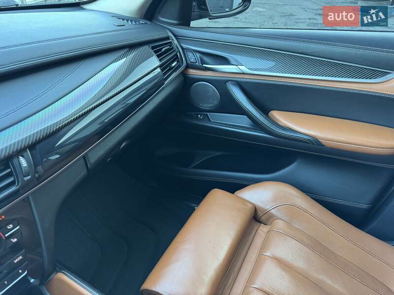 Позашляховик / Кросовер BMW X6 2016 в Тернополі