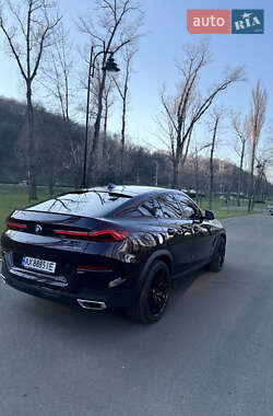 Внедорожник / Кроссовер BMW X6 2021 в 