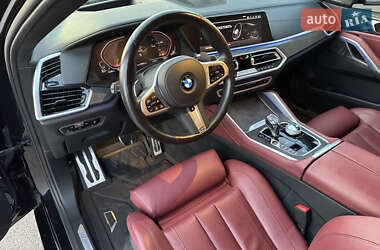 Позашляховик / Кросовер BMW X6 2022 в 