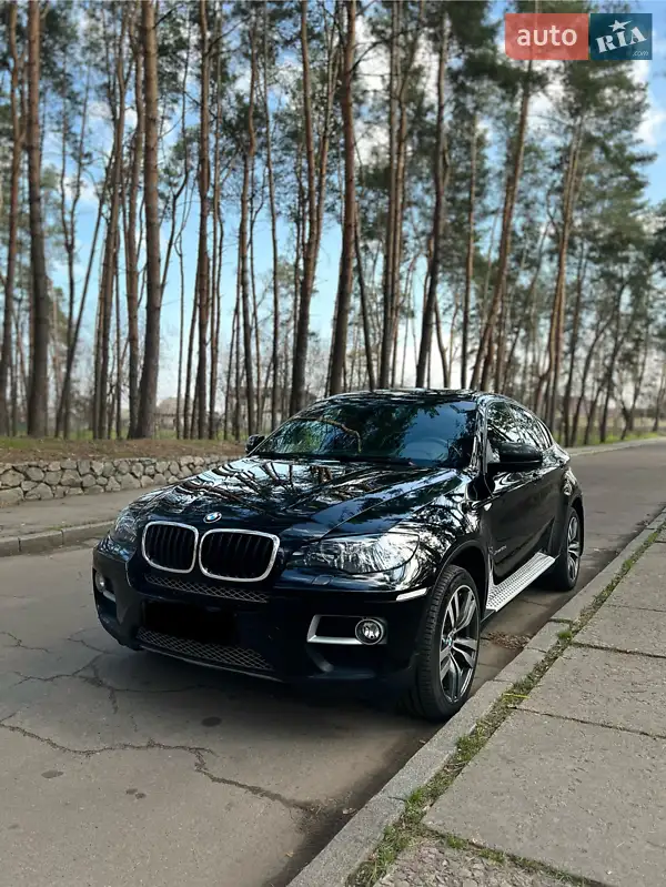 BMW X6 2012