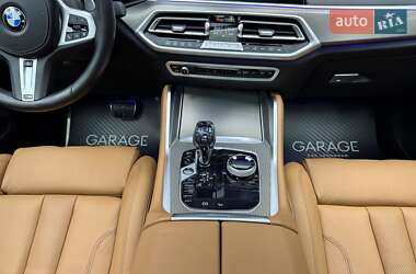 Внедорожник / Кроссовер BMW X6 2021 в 