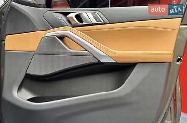 Внедорожник / Кроссовер BMW X6 2021 в 