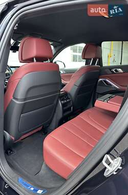 Внедорожник / Кроссовер BMW X6 2021 в 